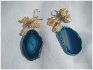 Серьги голубой агат